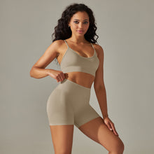 Load image into Gallery viewer, Seamless Sports Back Lifting Hip Tight Pants Yoga Clothing Set
